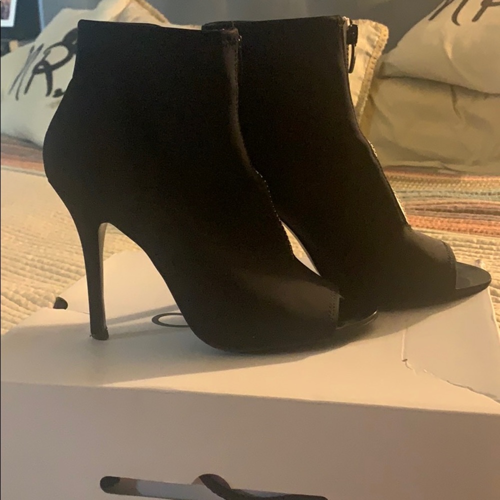 Aldo Blank high heels